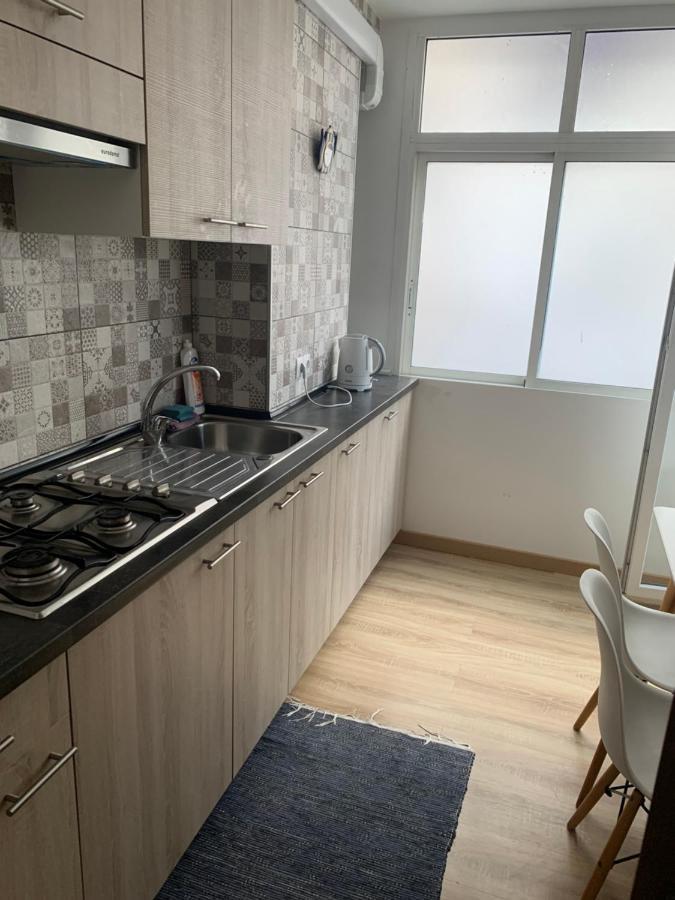 Apartamento Benjamin Rodriguez Alicante Bagian luar foto