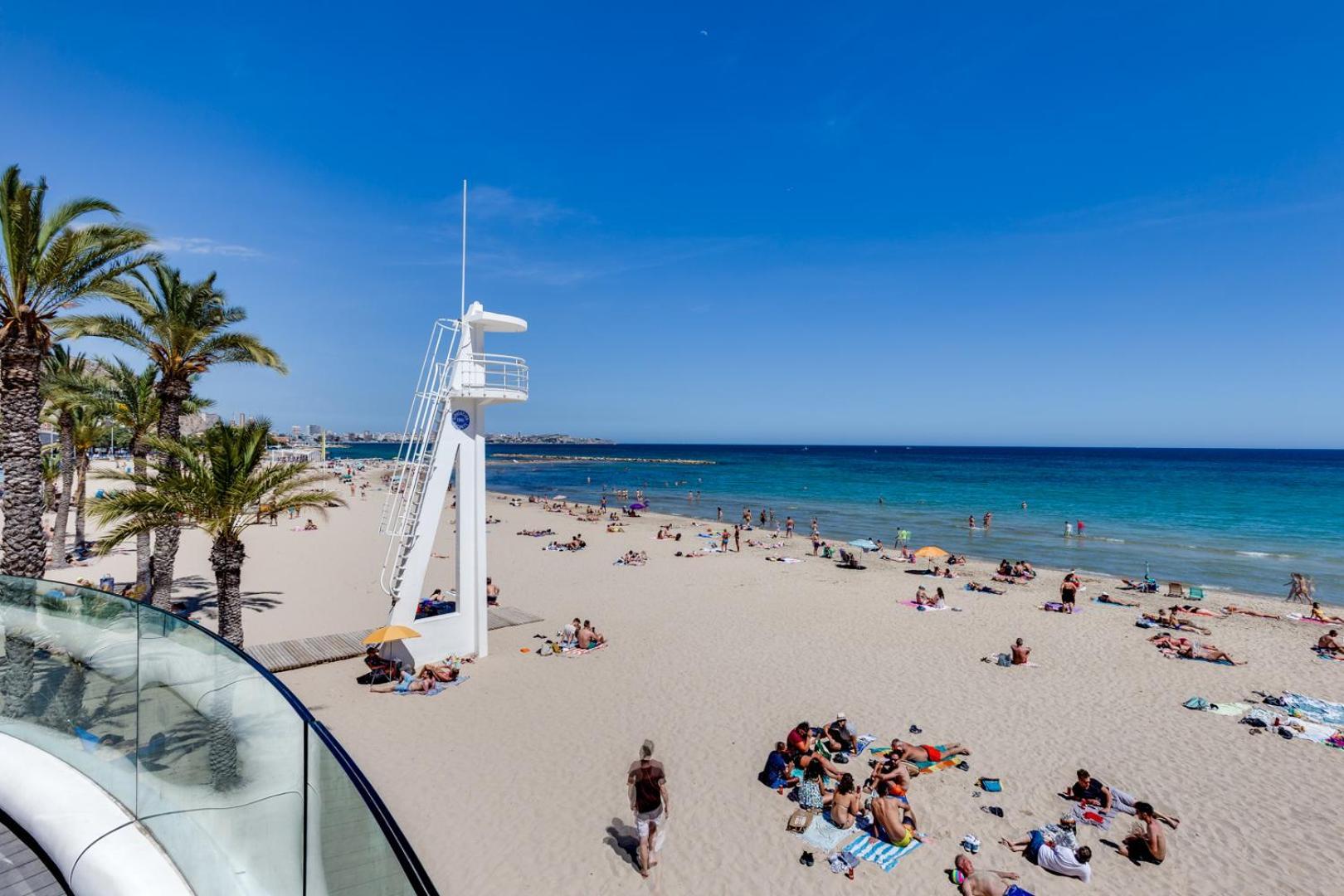 Apartamento Benjamin Rodriguez Alicante Bagian luar foto