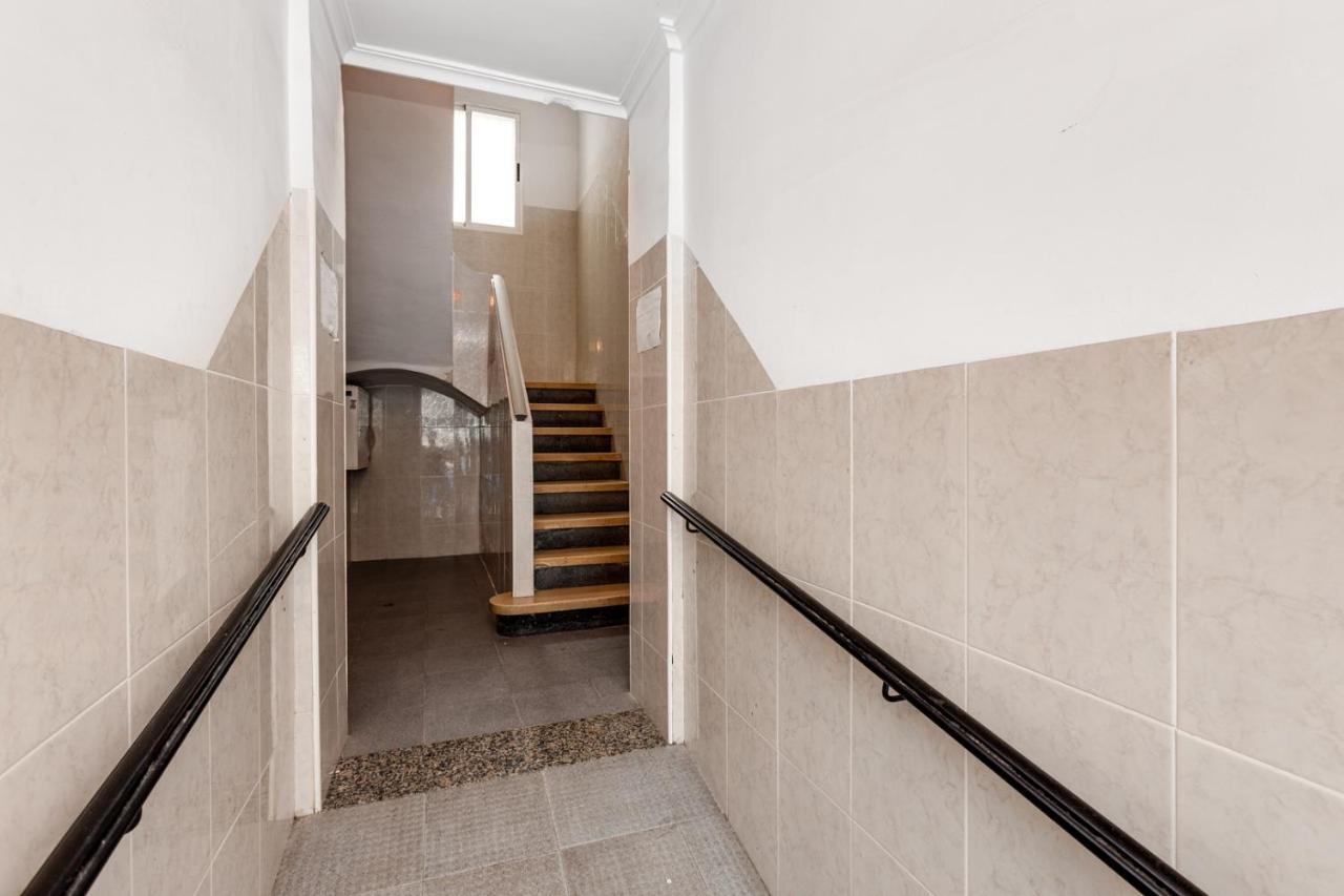 Apartamento Benjamin Rodriguez Alicante Bagian luar foto